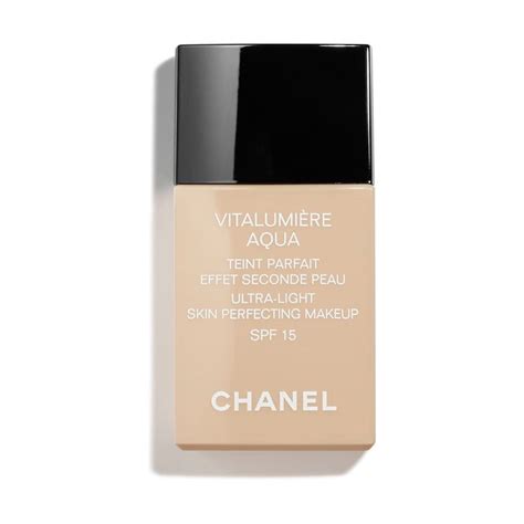 chanel vitalumiere aqua foundation b20|chanel vitalumiere liquid foundation.